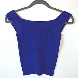Stretchy rib knot crop top